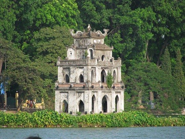 Hoan kiem lake
